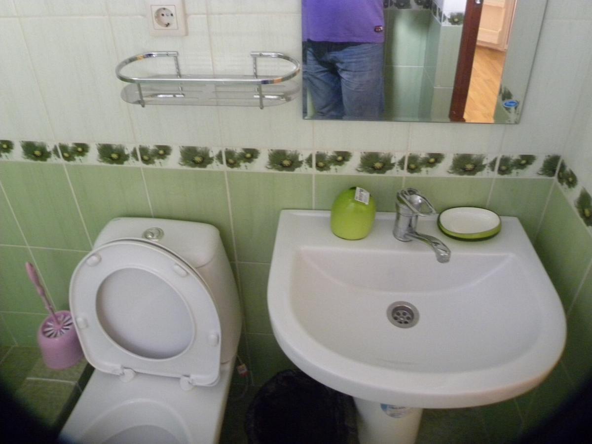 Guest House Dali Гагра Екстер'єр фото