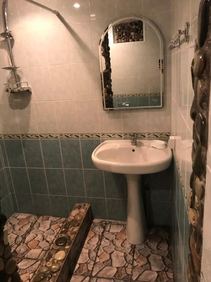 Guest House Dali Гагра Екстер'єр фото